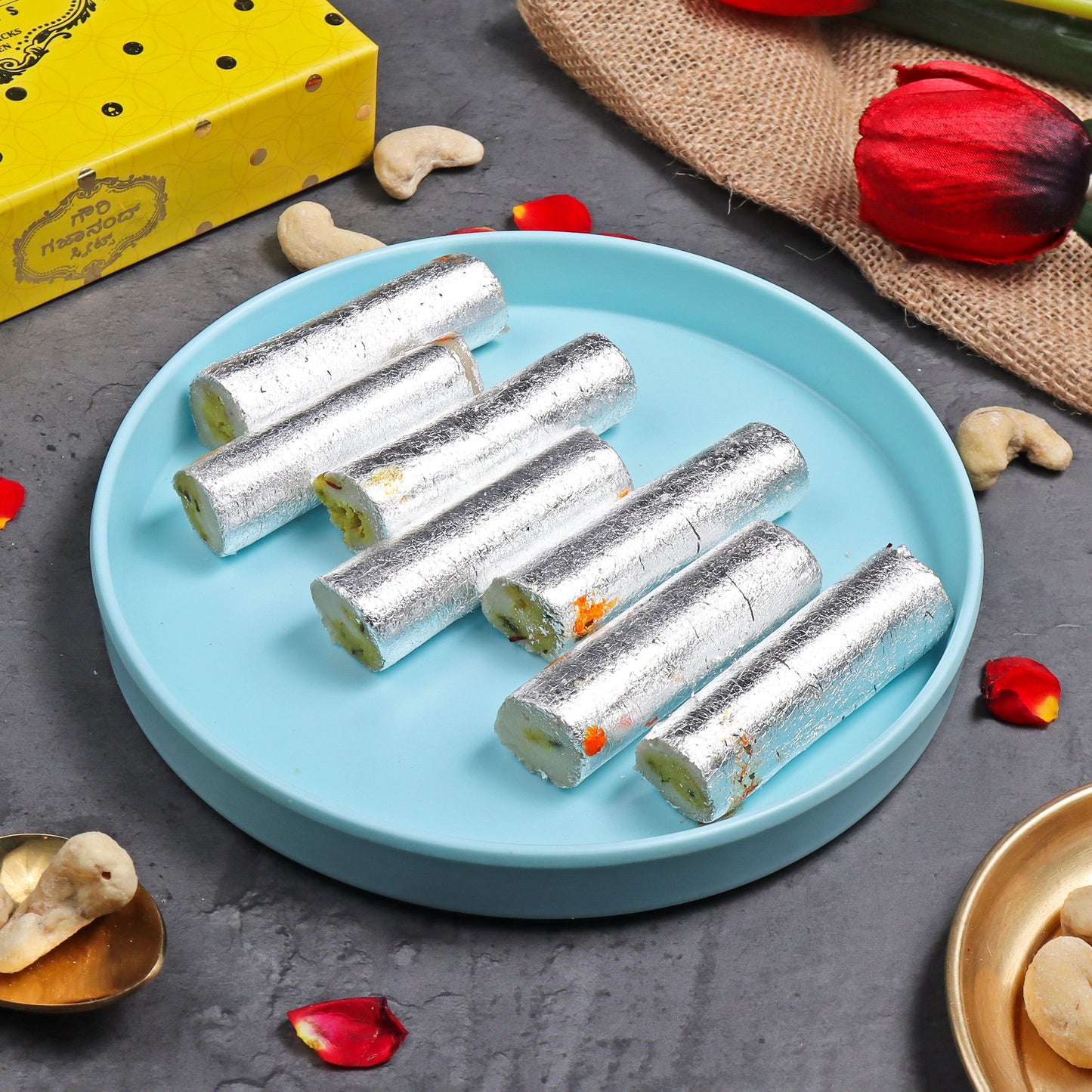Kaju Roll